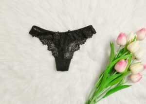 Celana dalam wanita